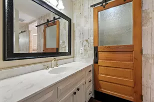 1204 Edgecliff Dr, Bedford, TX 76022 - Photo 22