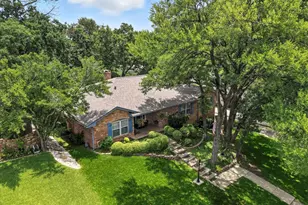 1204 Edgecliff Dr, Bedford, TX 76022 - Photo 38