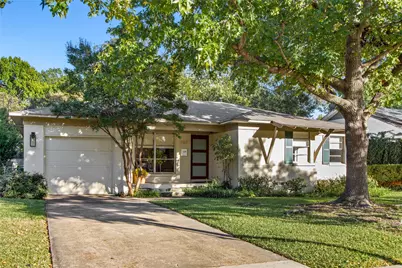 207 Dover Drive, Richardson, TX 75080 - Photo 2