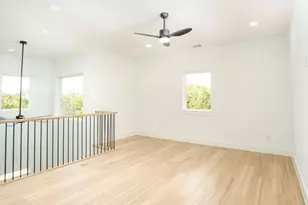 5849 Millar Dr, Dallas, TX 75236 - Photo 20