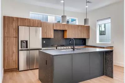 2206 Arroyo Avenue #105, Dallas, TX 75219 - Photo 1