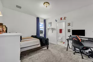 1709 Roundtree Cir E, Fort Worth, TX 76008 - Photo 28