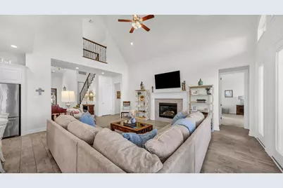 1709 Roundtree Circle E, Fort Worth, TX 76008 - Photo 6