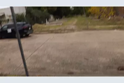 1117 Powhattan Street, Dallas, TX 75215 - Photo 6