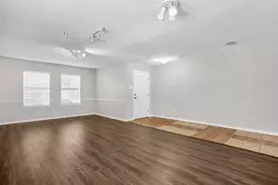 2300 Bradford Pear Dr, Little Elm, TX 75068 - Photo 4