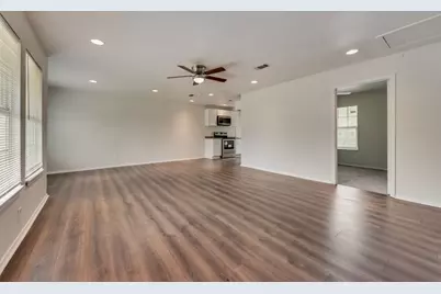 3005 Hatcher Street, Fort Worth, TX 76105 - Photo 6