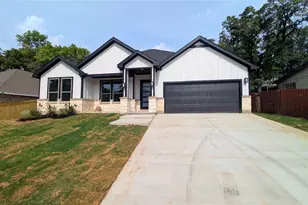 3105 Finley St, Fort Worth, TX 76111 - Photo 2