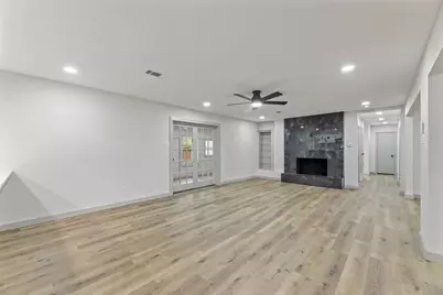 810 Sharpshire Street, Grand Prairie, TX 75050 - Photo 16