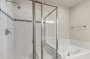 5717 Lunsford Rd, Plano, TX 75024 - Photo 16