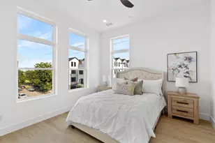 727 W 10th St, Dallas, TX 75208 - Photo 20