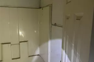 2435 Iroquois St, Dallas, TX 75212 - Photo 12