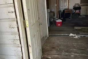 2435 Iroquois St, Dallas, TX 75212 - Photo 8