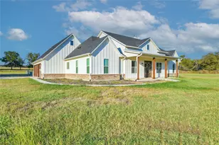 360 Sandpiper Dr, Weatherford, TX 76088 - Photo 2