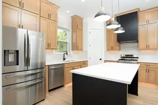 5851 Millar Dr, Dallas, TX 75236 - Photo 6