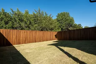 5851 Millar Dr, Dallas, TX 75236 - Photo 36