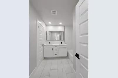 3254 Matthews Drive, Richland Hills, TX 76118 - Photo 4