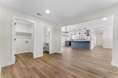 720 Burleson Street, Grand Prairie, TX 75050 - Photo 16