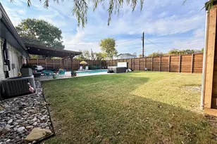 722 Pinehurst Dr, Richardson, TX 75080 - Photo 16