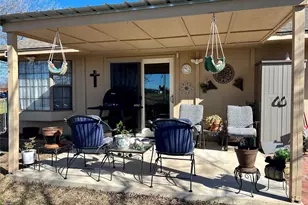 232 Hillcrest Dr, Nocona, TX 76255 - Photo 12