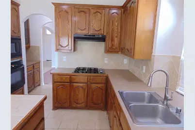 212 Crystal Lake Drive, DeSoto, TX 75115 - Photo 28