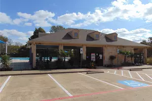 212 Crystal Lake Dr, DeSoto, TX 75115 - Photo 16