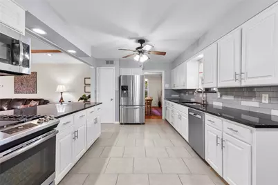 6305 Annapolis Lane, Dallas, TX 75214 - Photo 4