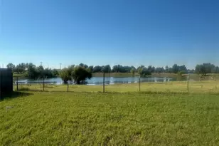 108 Shallow Water Ct, Clyde, TX 79510 - Photo 6