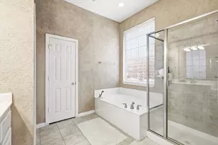 2624 Deer Hollow Dr, Little Elm, TX 75068 - Photo 22