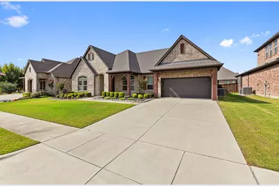 1214 Norwood Street, Mansfield, TX 76063 - Photo 2