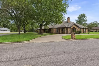 1178 E Oval Drive, Athens, TX 75751 - Photo 2