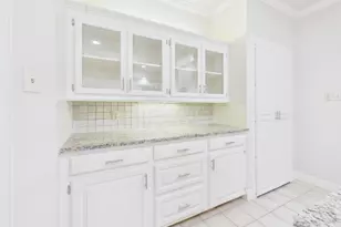 1178 E Oval Dr, Athens, TX 75751 - Photo 6