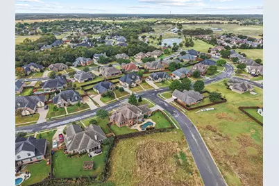 1131 Fountain Creek Boulevard, Pottsboro, TX 75076 - Photo 30