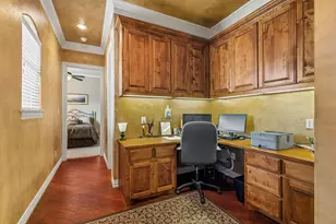 1131 Fountain Creek Blvd, Pottsboro, TX 75076 - Photo 10