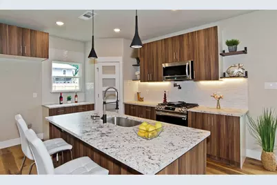 717 Sunset Avenue, Dallas, TX 75208 - Photo 4