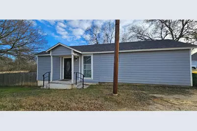 508 Gathings Avenue, Covington, TX 76636 - Photo 2