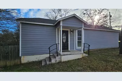 508 Gathings Avenue, Covington, TX 76636 - Photo 2