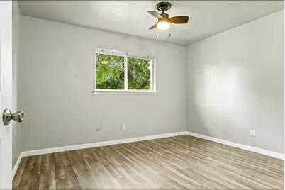 1008 Hillwood Drive, Lewisville, TX 75067 - Photo 10