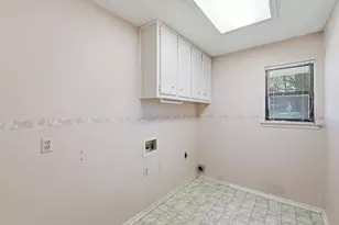 2419 Villa Vera Dr, Arlington, TX 76017 - Photo 32