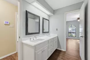 2419 Villa Vera Dr, Arlington, TX 76017 - Photo 28