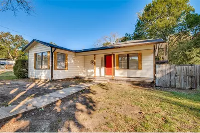 421 W 8th Street, Lancaster, TX 75146 - Photo 2