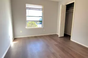 2231 Ridgedale Dr, Carrollton, TX 75006 - Photo 6