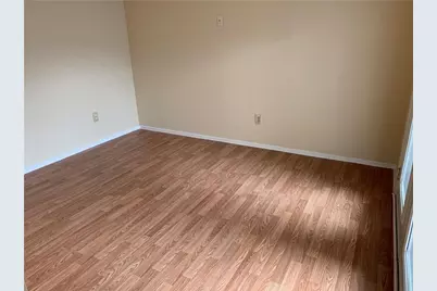 1913 Wyndemere Lane, Garland, TX 75042 - Photo 4