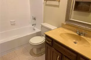 1913 Wyndemere Ln, Garland, TX 75042 - Photo 8