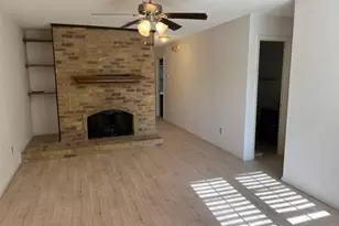 1913 Wyndemere Ln, Garland, TX 75042 - Photo 2