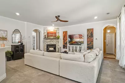 6908 Winthorp Drive, Arlington, TX 76001 - Photo 8