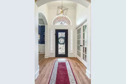 6908 Winthorp Drive, Arlington, TX 76001 - Photo 4