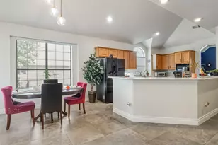 6908 Winthorp Dr, Arlington, TX 76001 - Photo 14