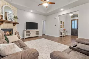 620 Nighthorse Cir, Waxahachie, TX 75165 - Photo 10