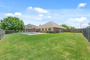1200 Killian Dr, Mansfield, TX 76063 - Photo 36
