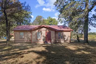 2600 Co Rd 417D, Henderson, TX 75654 - Photo 2